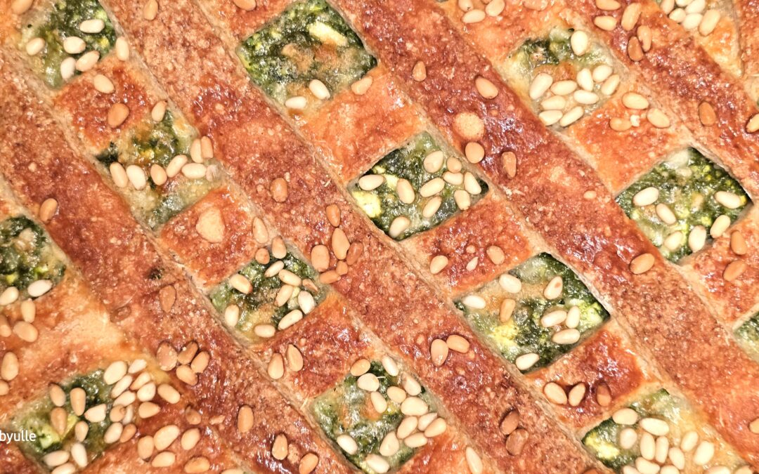 Spinati-feta plaadipirukas